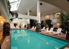 Rundlestone Lodge Hotel, Banff Ski Chalet